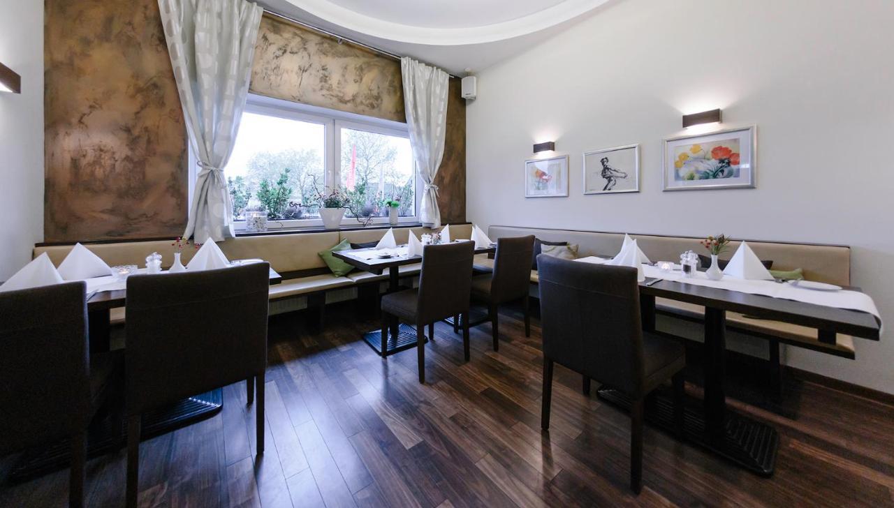 Haus Fabry Hotel Hilden Bagian luar foto